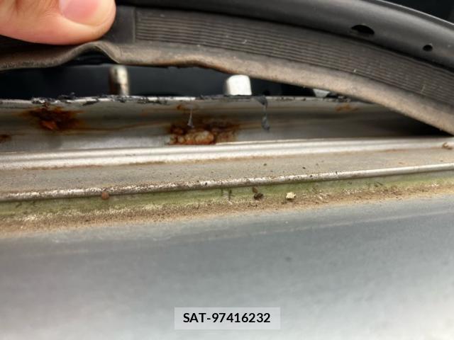 Toyota VITZ 2000-01 8378889-18