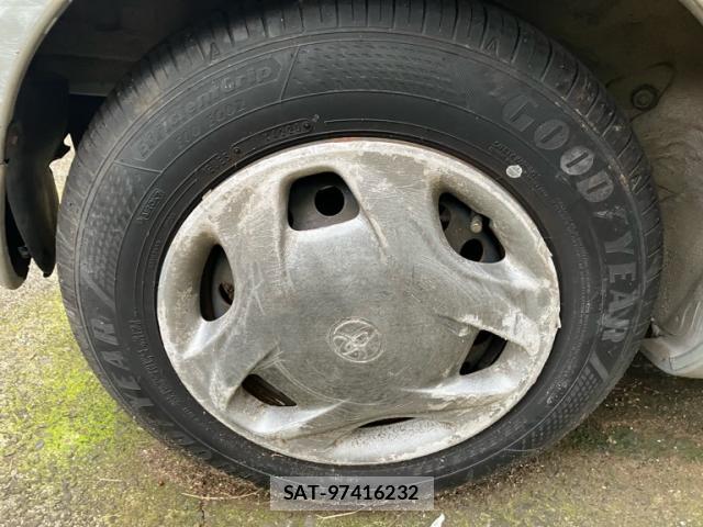 Toyota VITZ 2000-01 8378889-5