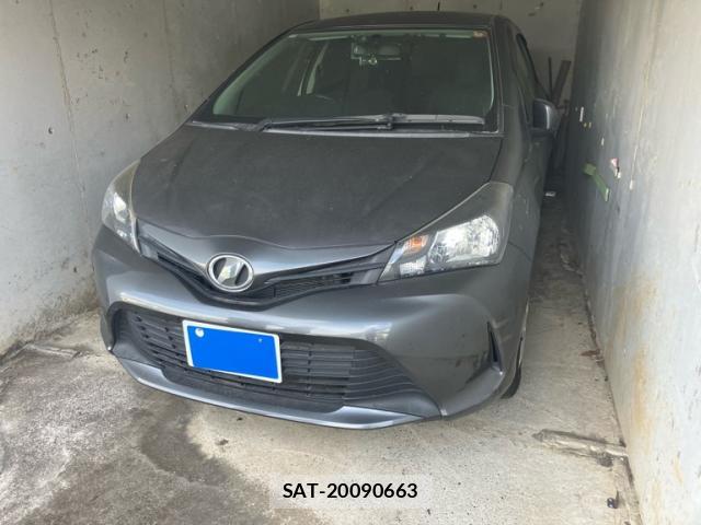 Toyota VITZ 2014-10 8380033-0