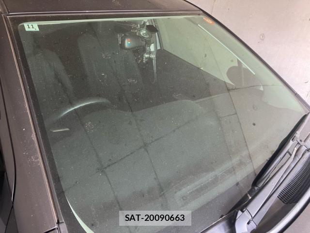 Toyota VITZ 2014-10 8380033-2