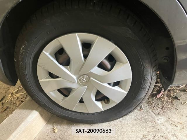 Toyota VITZ 2014-10 8380033-3
