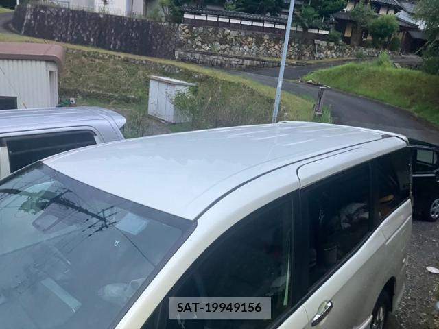 Toyota VOXY 2019-07 8378563-13
