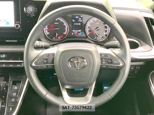 Toyota VOXY 2024-11 8378574-11