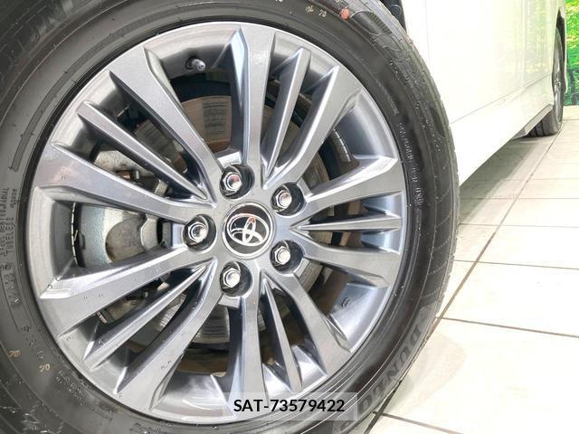Toyota VOXY 2024-11 8378574-12