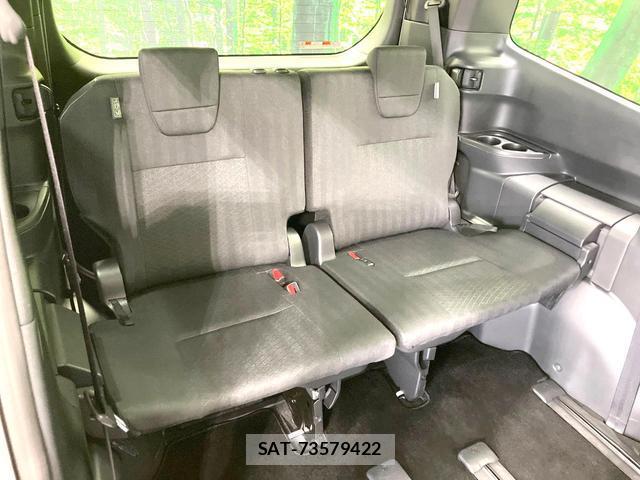 Toyota VOXY 2024-11 8378574-9