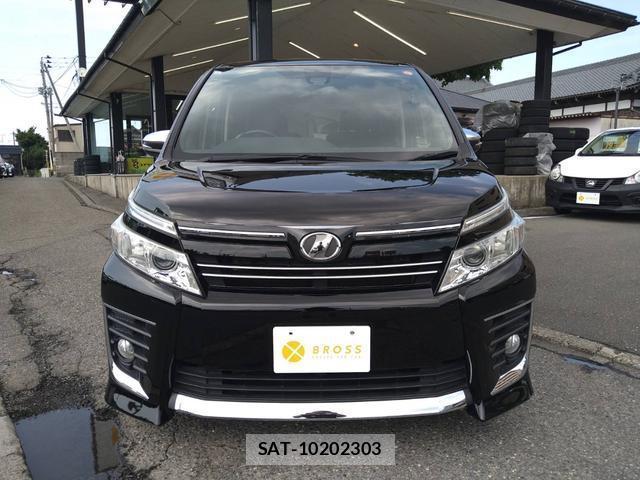 Toyota VOXY 2016-05 8379283-6