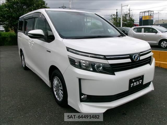 Toyota VOXY 2015-07 8379789-16