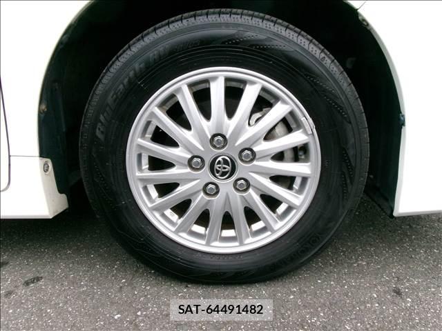 Toyota VOXY 2015-07 8379789-19