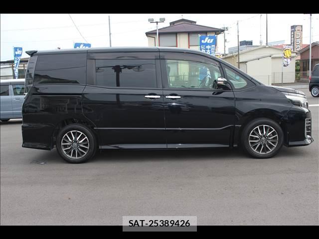 Toyota VOXY 2016-12 8379985-15