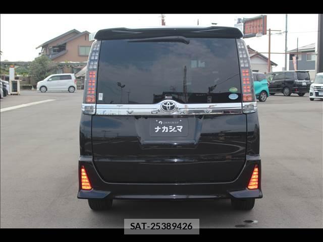 Toyota VOXY 2016-12 8379985-17