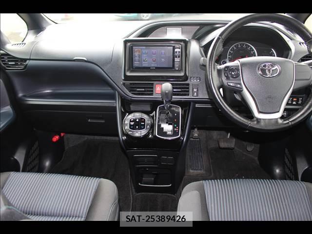 Toyota VOXY 2016-12 8379985-2