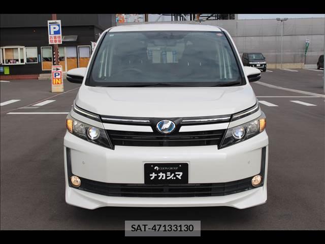 Toyota VOXY 2015-03 8379986-12