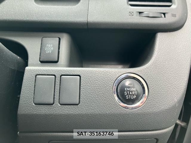 Toyota VOXY 2007-07 8380013-11