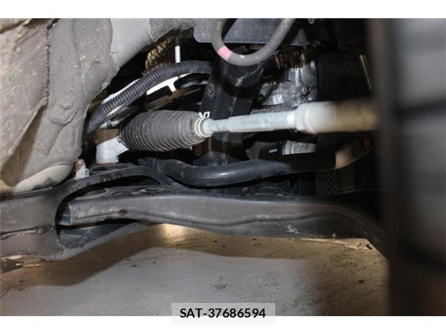 Toyota VOXY 2023-10 8380082-19