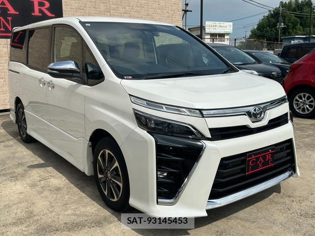 Toyota VOXY 2021-07 8380130-1