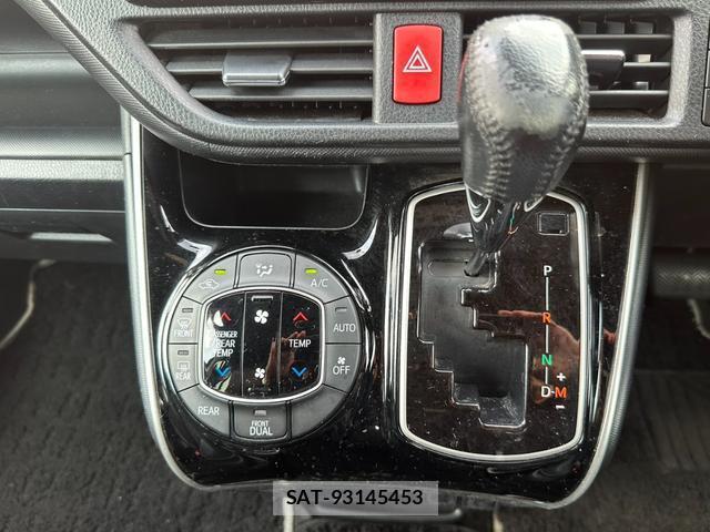 Toyota VOXY 2021-07 8380130-11