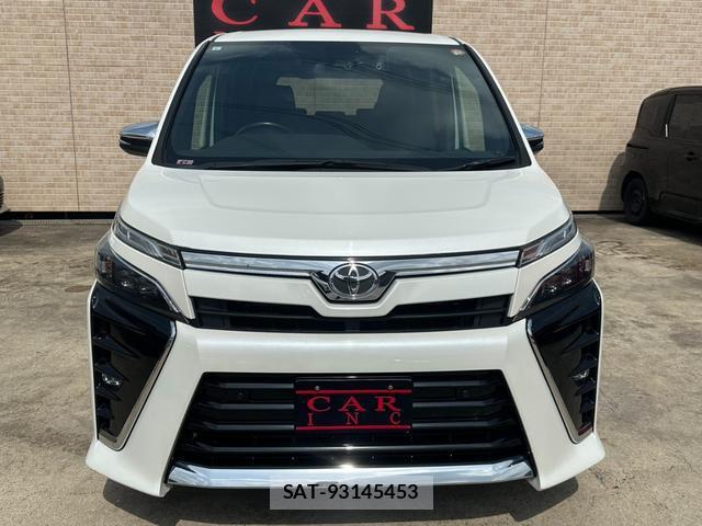 Toyota VOXY 2021-07 8380130-3