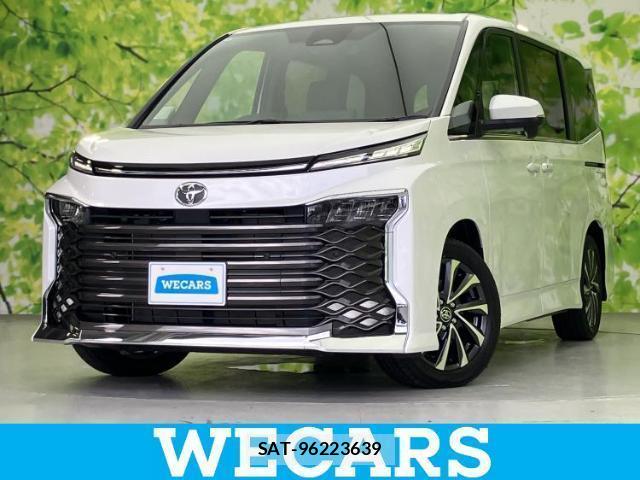 Toyota VOXY 2026-05 8374295-0
