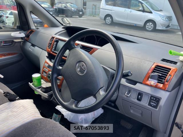 Toyota VOXY 2006-04 8380313-15