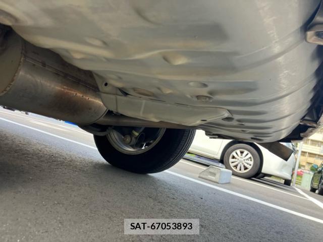 Toyota VOXY 2006-04 8380313-6