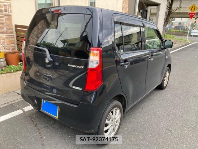 Suzuki WAGON R 2014-02 8378512-2