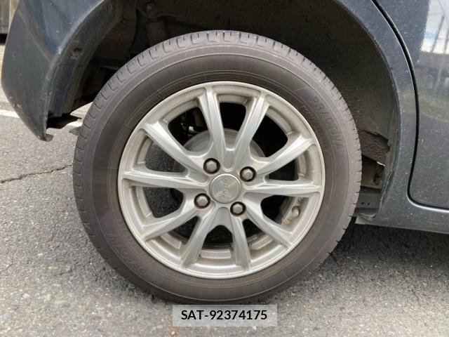 Suzuki WAGON R 2014-02 8378512-3
