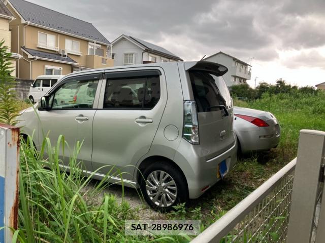 Suzuki WAGON R 2015-09 8378912-13
