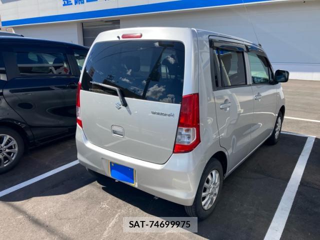 Suzuki WAGON R 2012-08 8378922-1