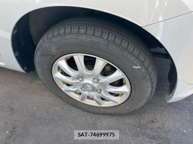 Suzuki WAGON R 2012-08 8378922-2