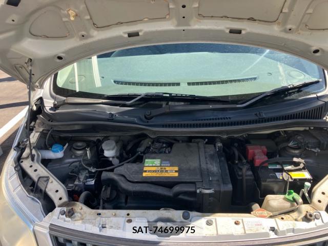 Suzuki WAGON R 2012-08 8378922-5