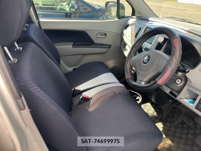 Suzuki WAGON R 2012-08 8378922-7