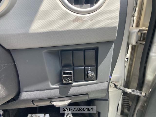 Suzuki WAGON R 2005-09 8378986-15
