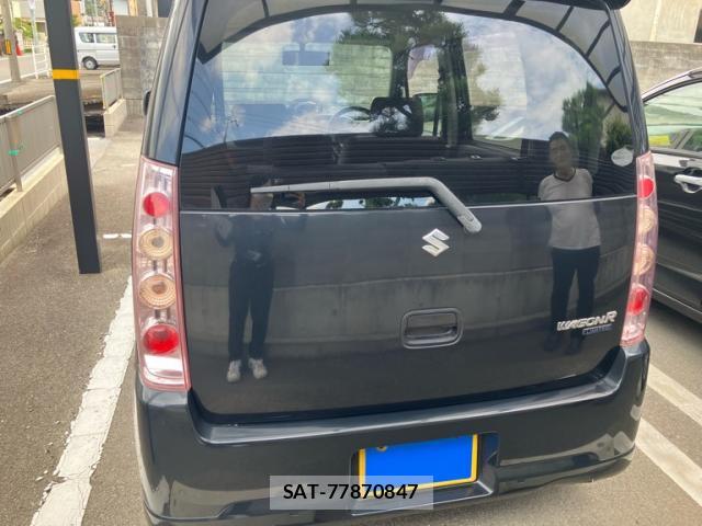 Suzuki WAGON R 2005-12 8379022-2