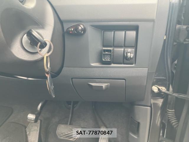 Suzuki WAGON R 2005-12 8379022-8