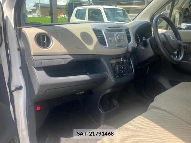 Suzuki WAGON R 2013-05 8379148-8