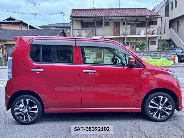 Suzuki WAGON R 2014-01 8379304-13