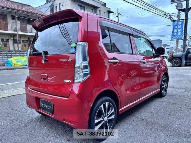 Suzuki WAGON R 2014-01 8379304-14