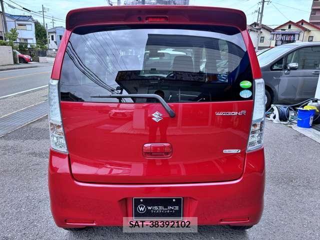 Suzuki WAGON R 2014-01 8379304-15