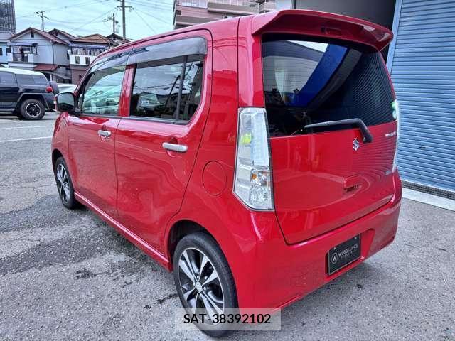 Suzuki WAGON R 2014-01 8379304-16