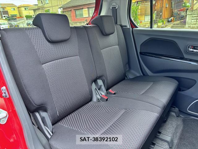 Suzuki WAGON R 2014-01 8379304-3