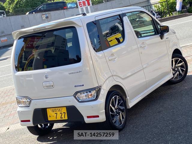 Suzuki WAGON R 2026-07 8379547-3