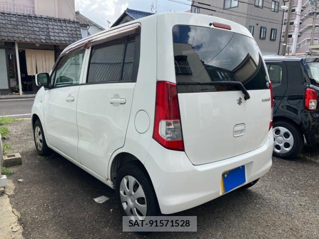 Suzuki WAGON R 2008-10 8379738-6