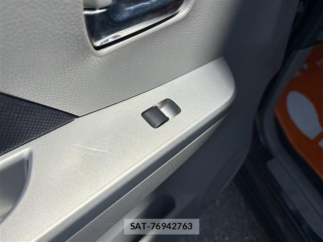Suzuki WAGON R 2011-11 8379909-16