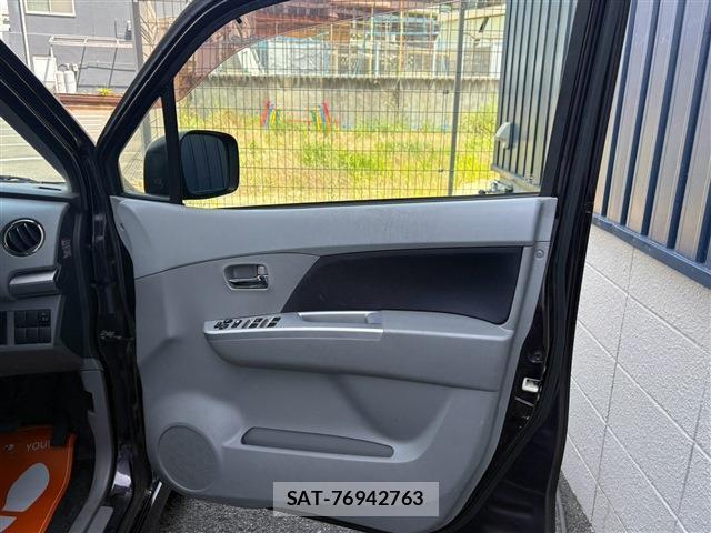 Suzuki WAGON R 2011-11 8379909-17