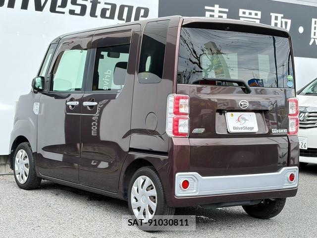 Daihatsu WAKE 2014-12 8379511-12