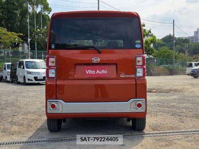 Daihatsu WAKE 2015-05 8379619-4