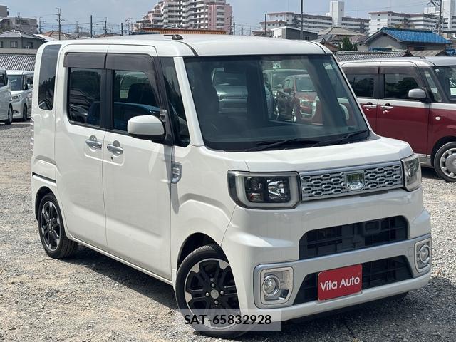 Daihatsu WAKE 2015-09 8379620-1