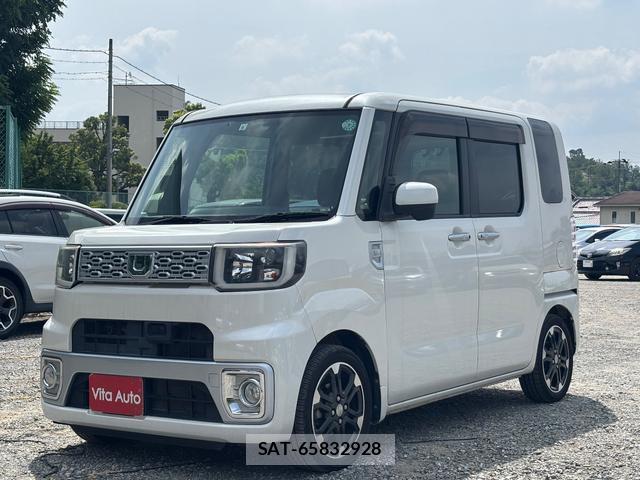 Daihatsu WAKE 2015-09 8379620-14