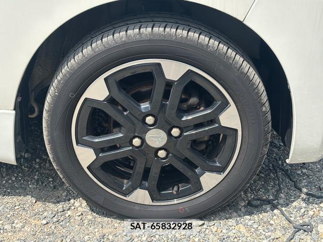 Daihatsu WAKE 2015-09 8379620-6