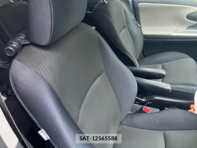 Toyota WISH 2009-11 8378714-10